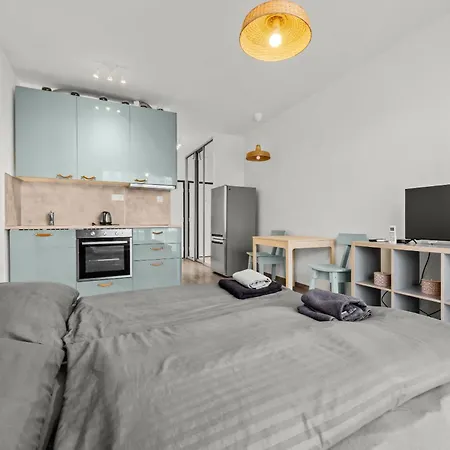 アパート Air Conditioned 1 Apartment, Slnecnice