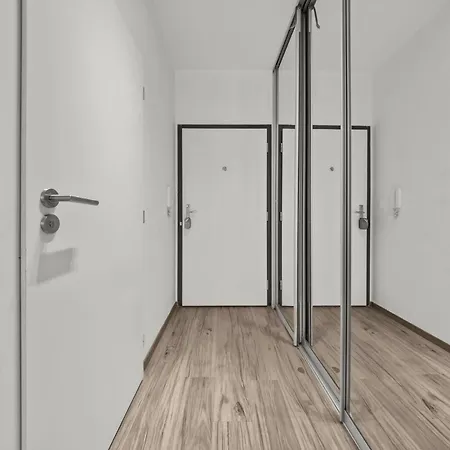 Air Conditioned 1 Apartment, Slnecnice ブラチスラヴァ