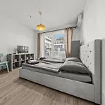 Air Conditioned 1 Apartment, Slnecnice * Pressburg