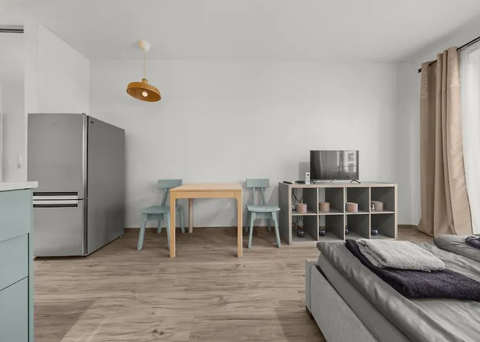Apartamento Air Conditioned 1 Apartment, Slnecnice Bratislava